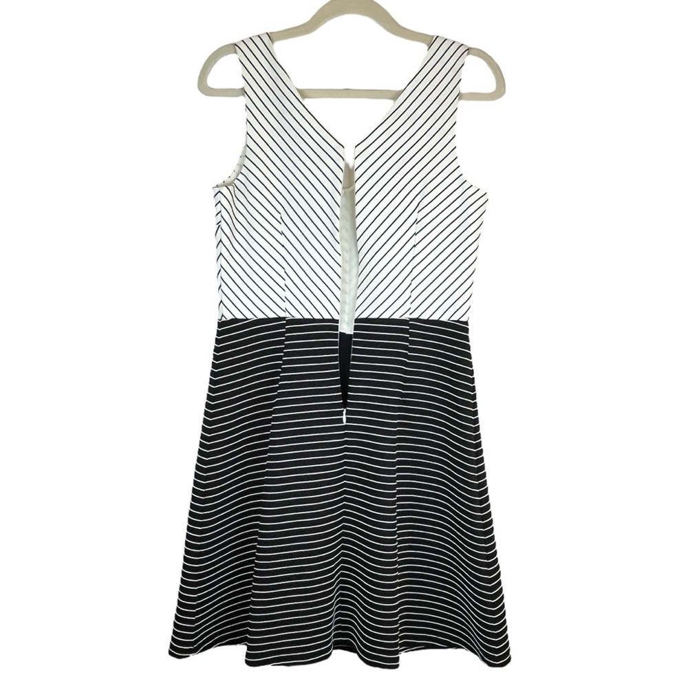 NWT Ann Taylor LOFT Dress Black Off-White Contrast Stripe Double V Neck Sz 4 NEW - Picture 5 of 8